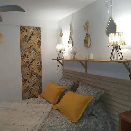 Apartment Superbe Au Calme Avec Piscine *