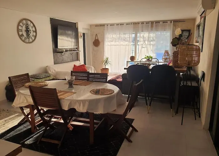 Superbe Au Calme Avec Piscine Апартаменты Монтаньяк